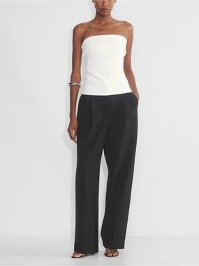 Aritzia Babaton FigureKnit Eyecatcher Tube Top